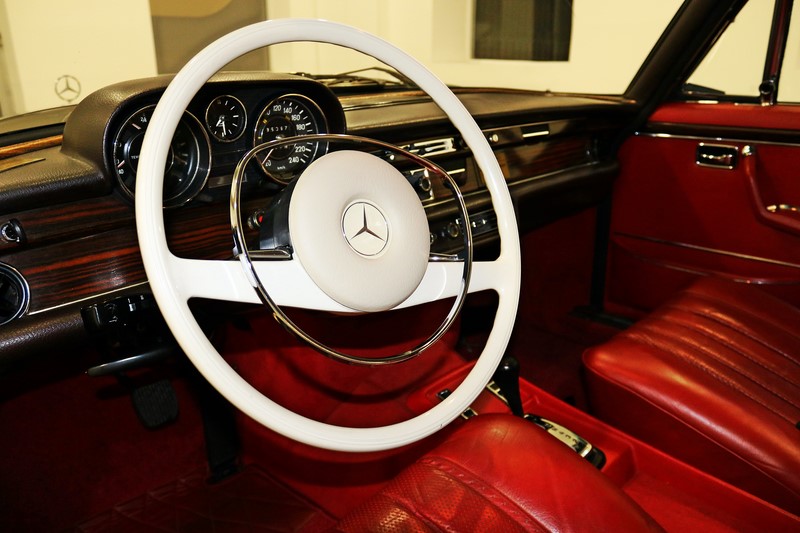 1971 Mercedes W109 300SEL 3.5